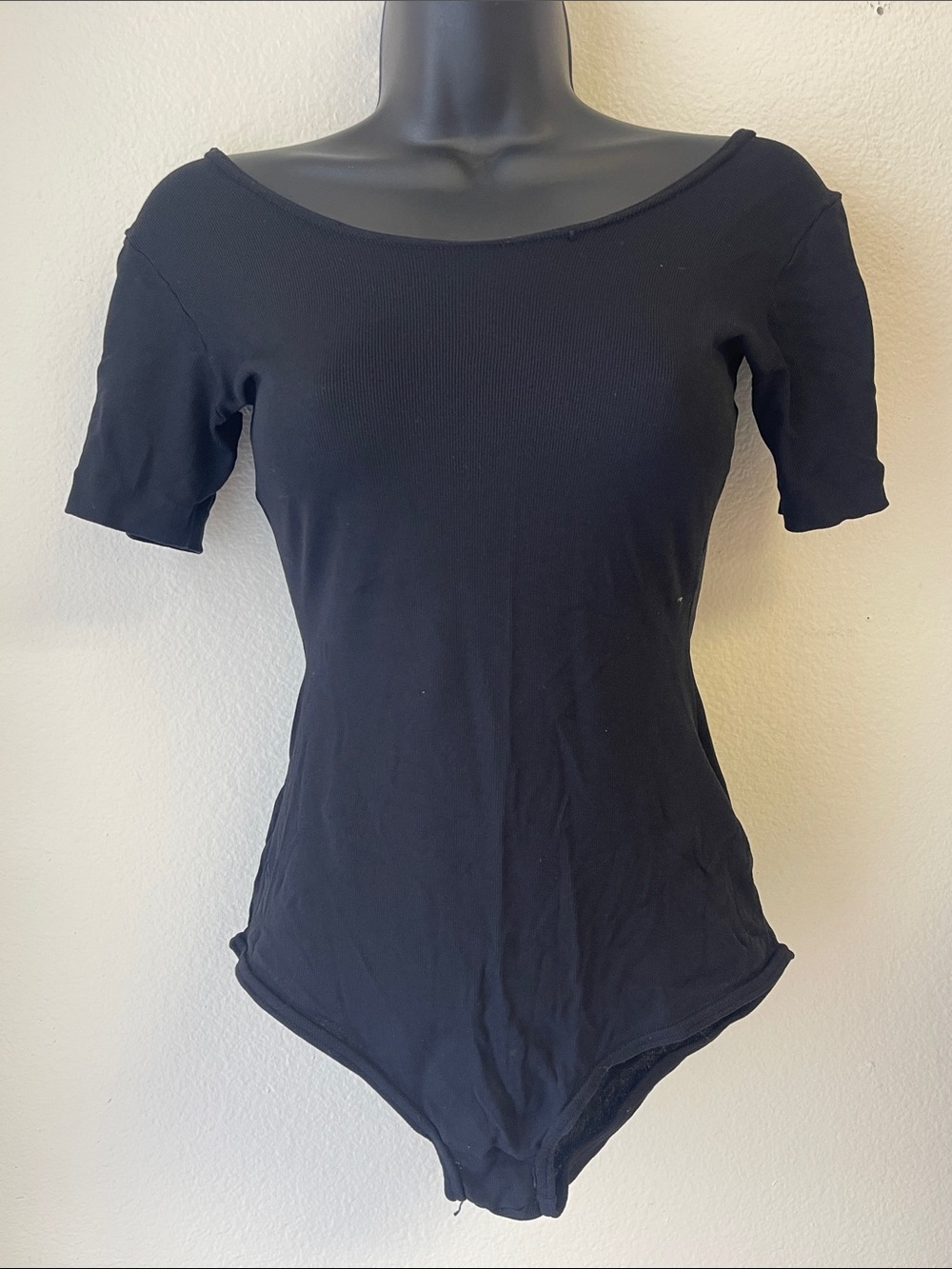 Canon Black Short-Sleeve Scoop Neck Bodysuit - Women Tops